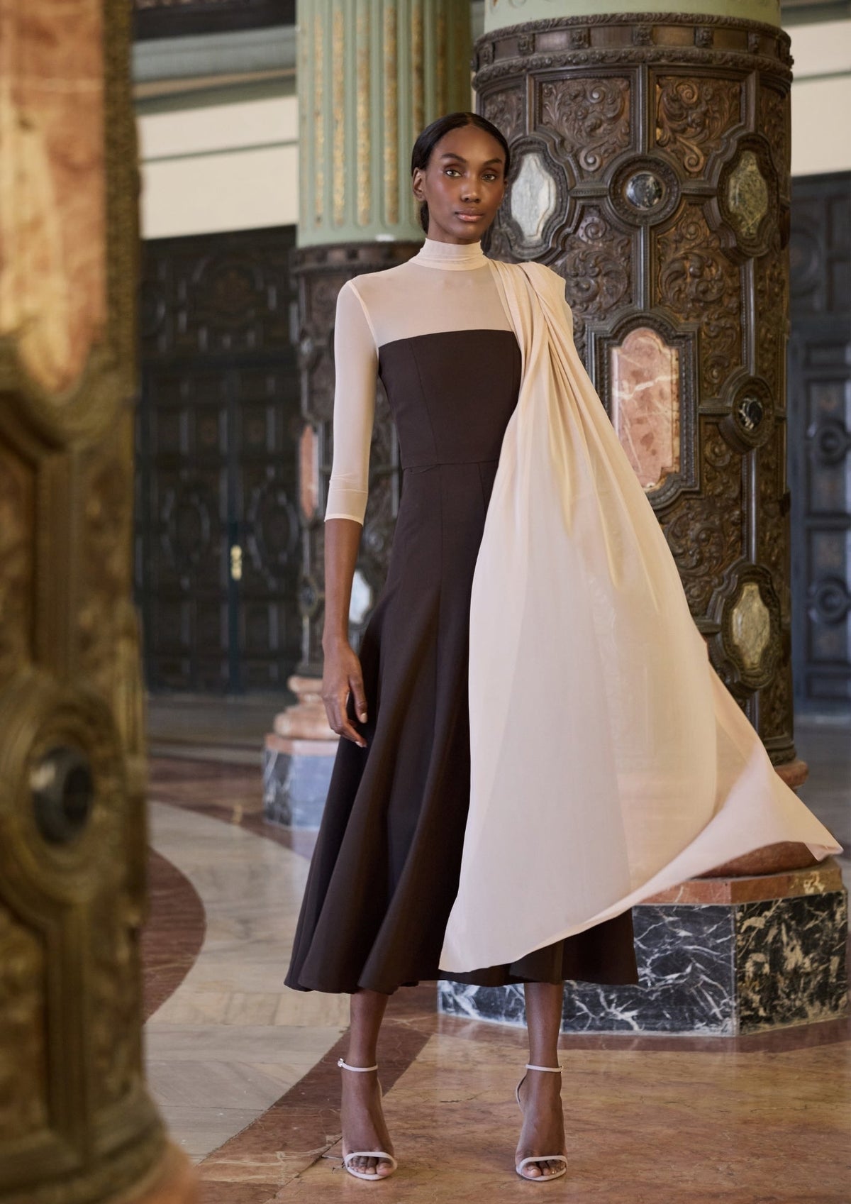 VESTIDO AUDREY BARBIE The IQ Collection