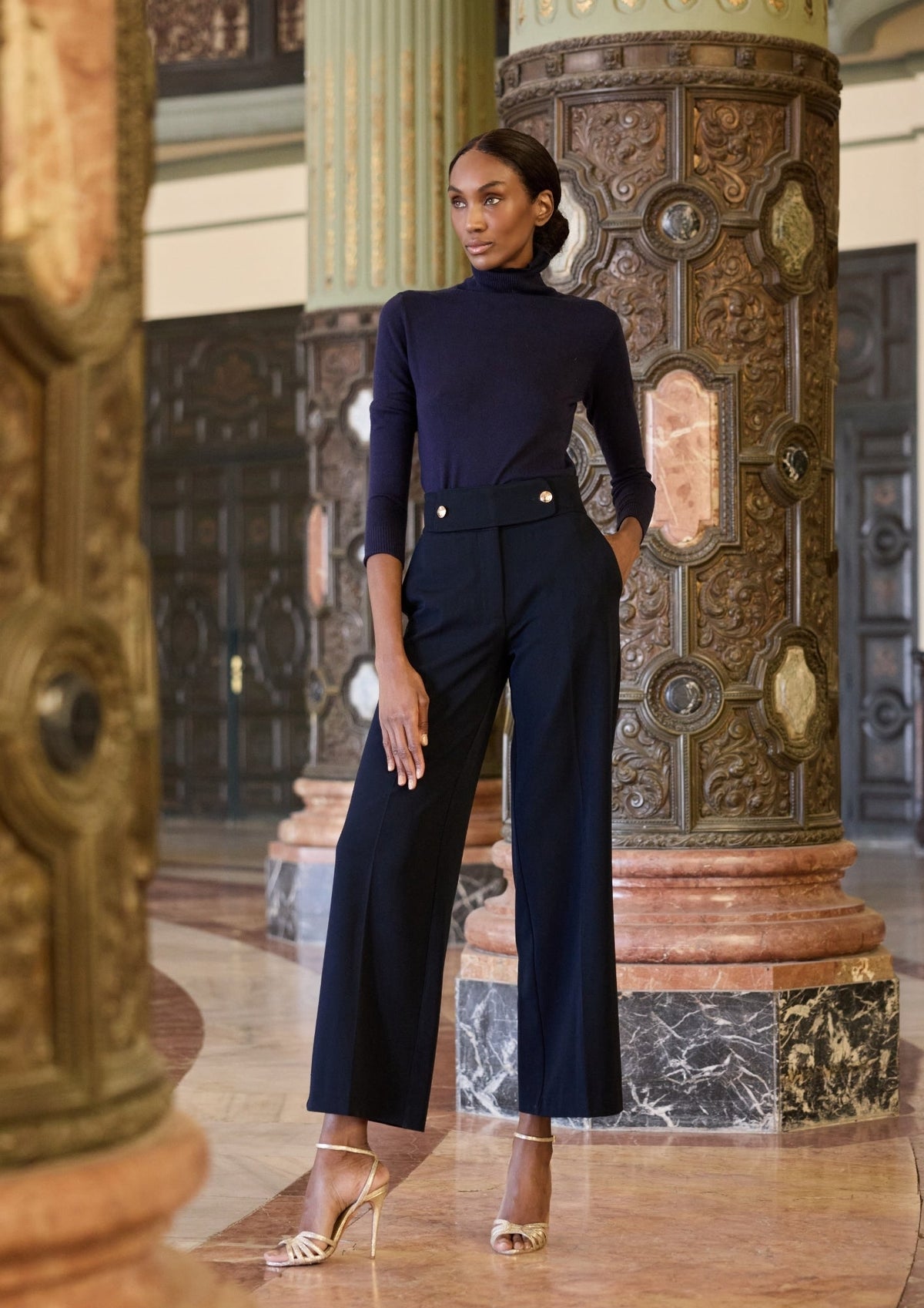 PANTALÓN ODETTE The IQ Collection