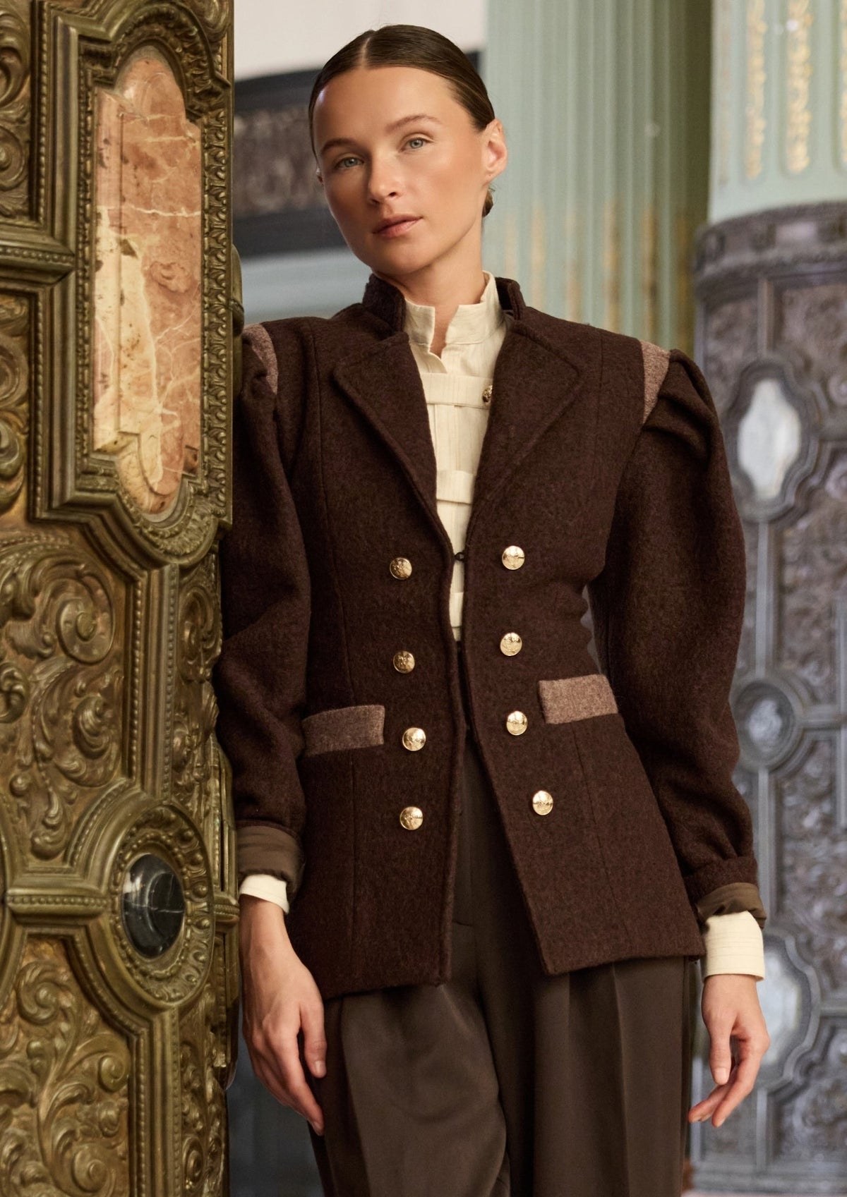 CHAQUETA JAMES MARRÓN The IQ Collection