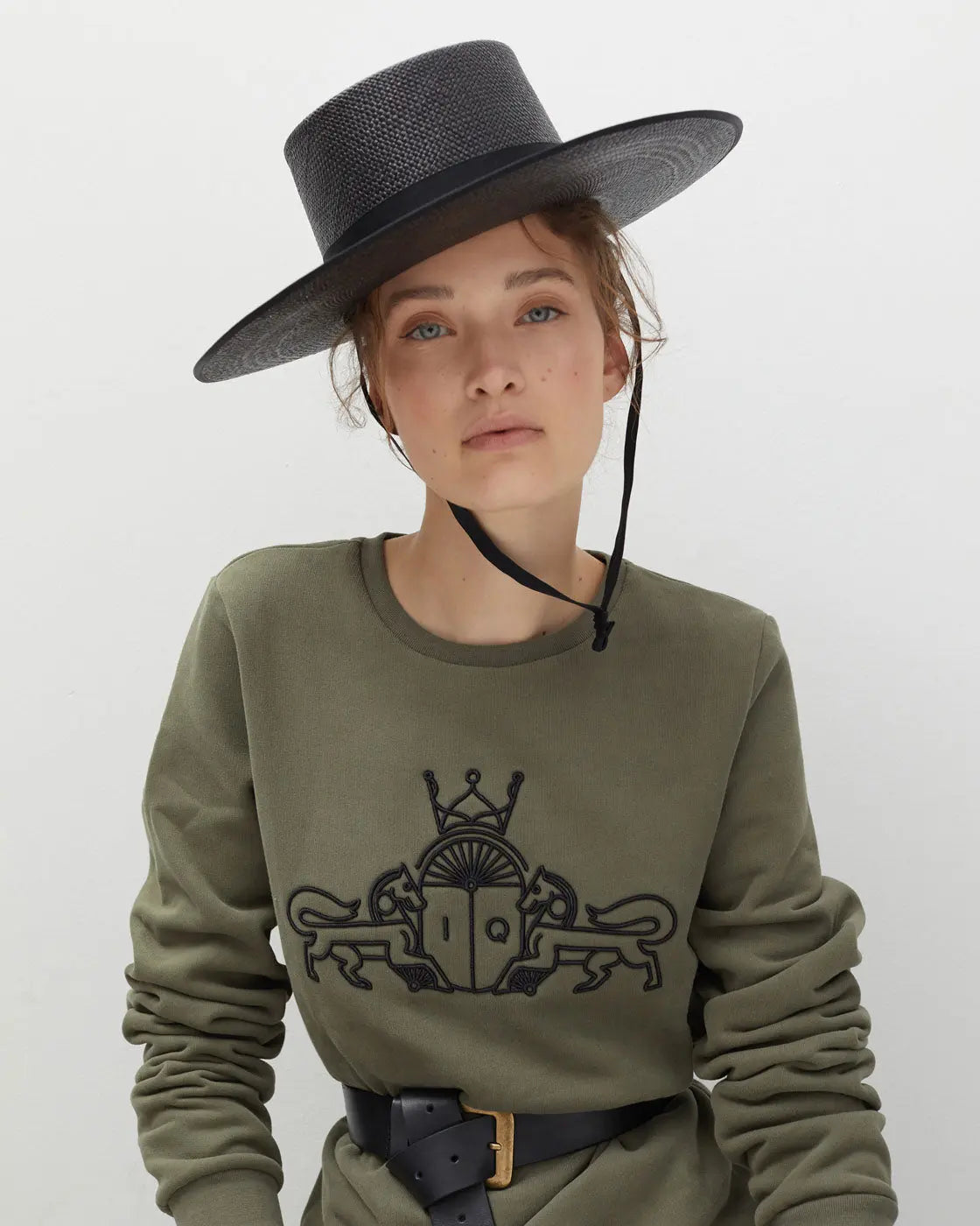 SUDADERA JULIA VERDE The IQ Collection