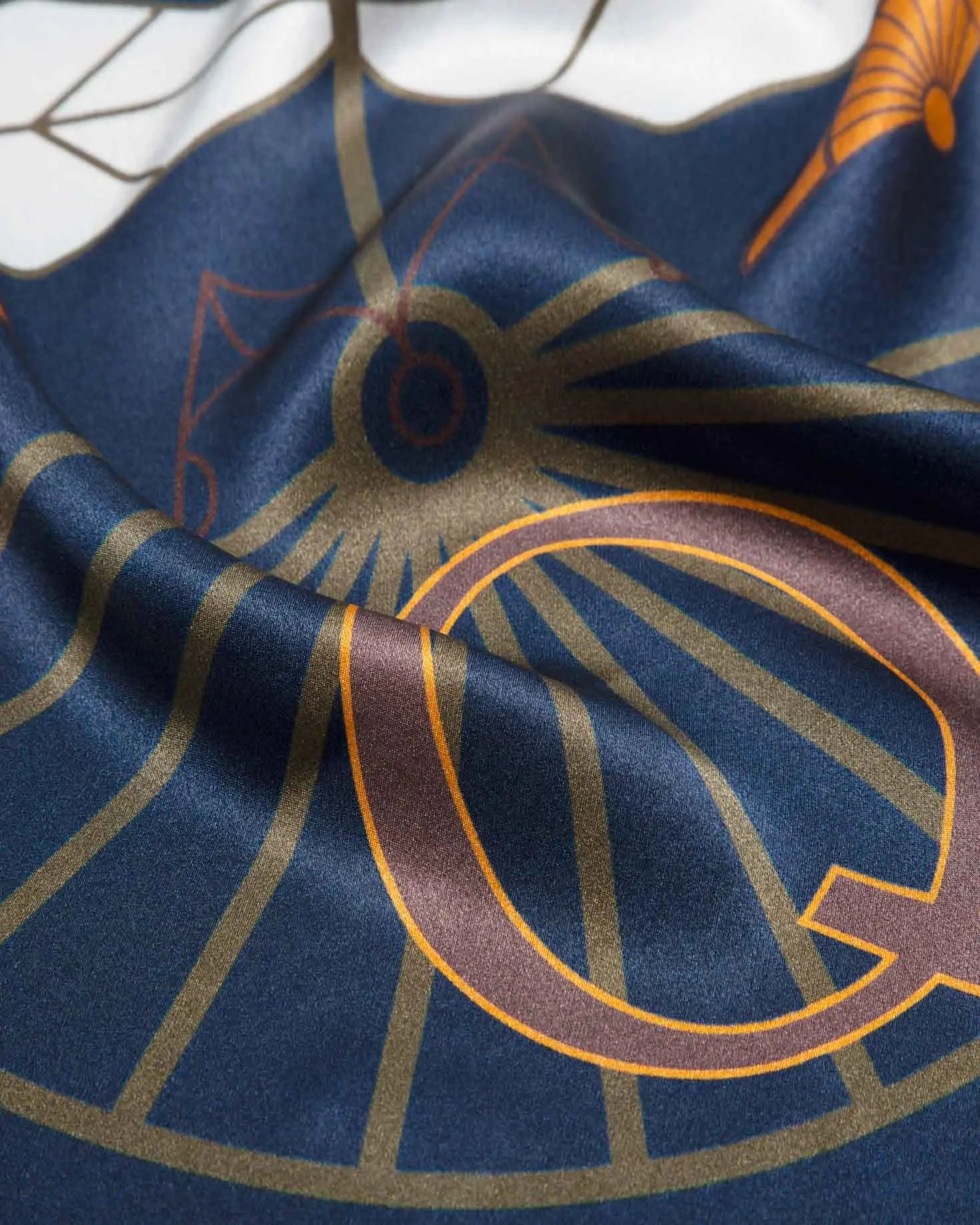 PAÑUELO NICOLETTA MARINO The IQ Collection